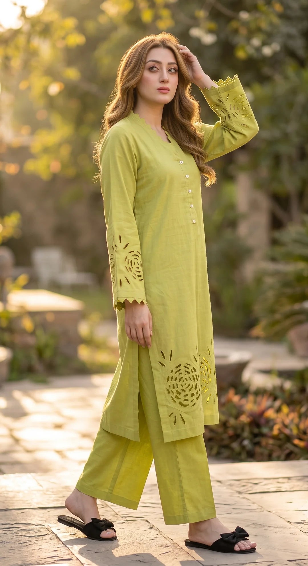 2-Piece Khaddar Suit with Button Neckline & Handmade Cutwork Daman-Pista
