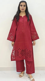 2-Piece Khaddar Suit with Button Neckline & Handmade Cutwork Daman