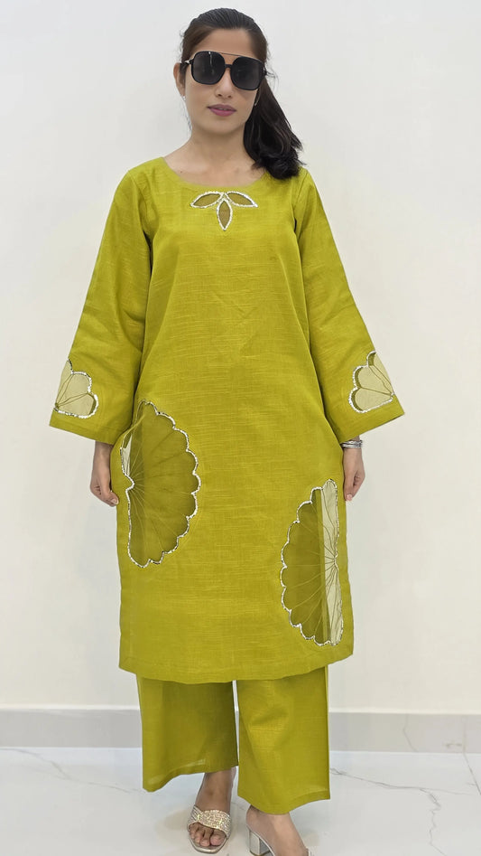 2-Piece Khaddar Suit with Handmade Floral Cutwork