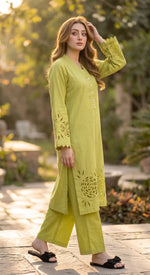 2-Piece Khaddar Suit with Button Neckline & Handmade Cutwork Daman-Pista